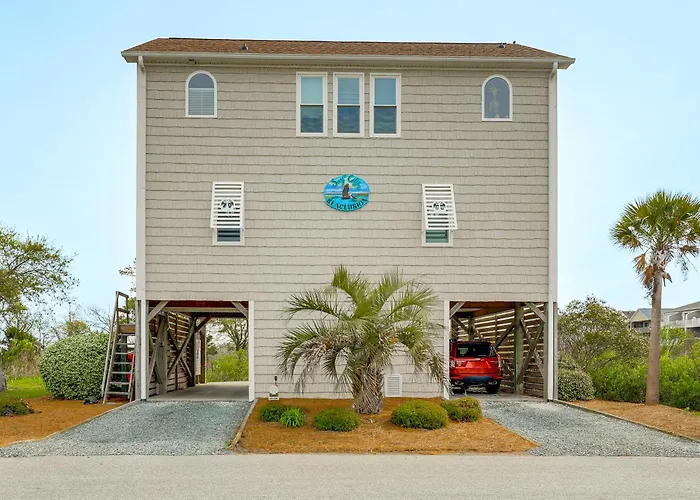 Walk To Surf City Beach: Ocean-View Home W/ Decks