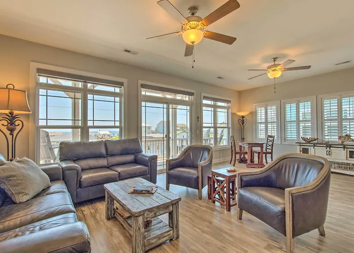 Surf City Escape W/ 6 Decks: Steps To Beach